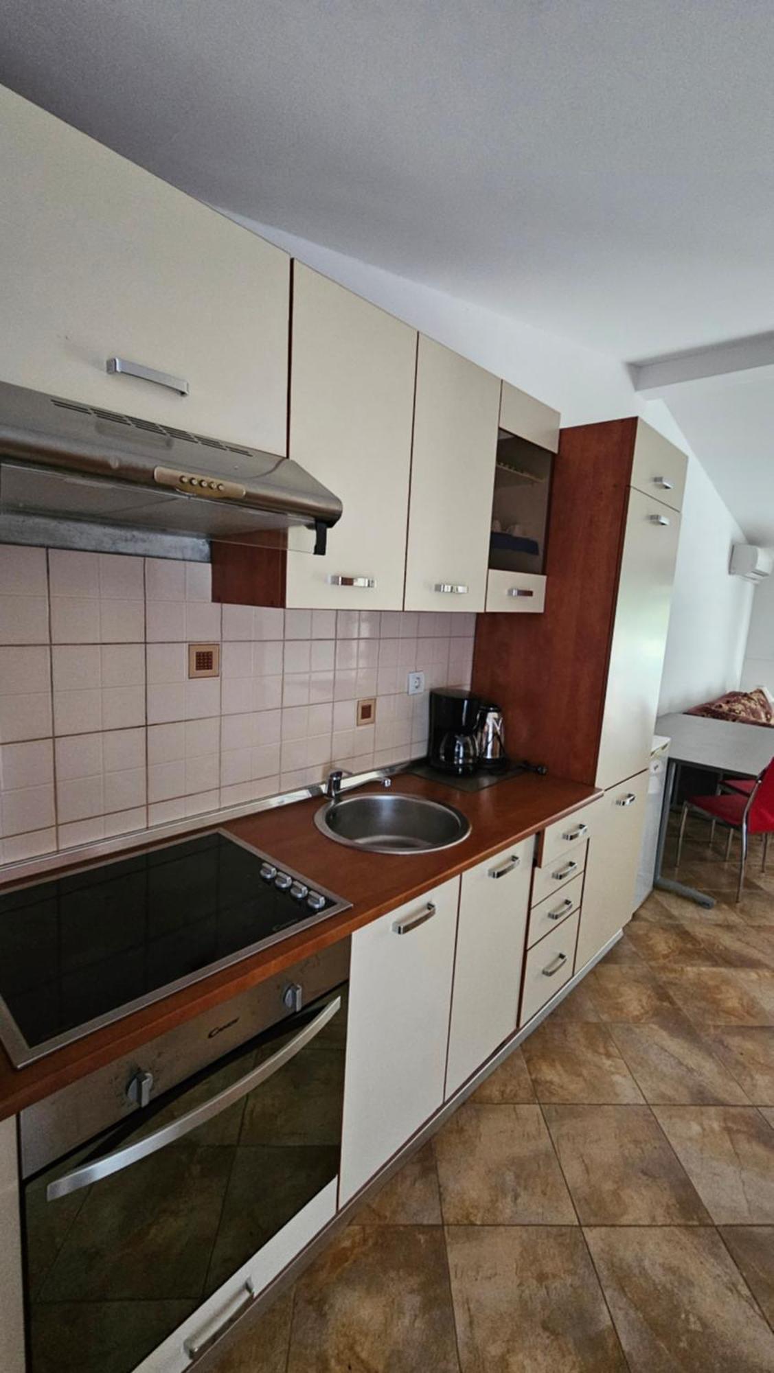 Apartments Betty Borik Rovinj Ngoại thất bức ảnh